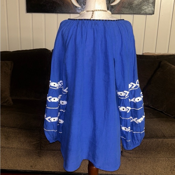 Benaras by Citrus • Size Large • Blue/White • Aztec Embroidery Boho Blouse - Picture 10 of 11